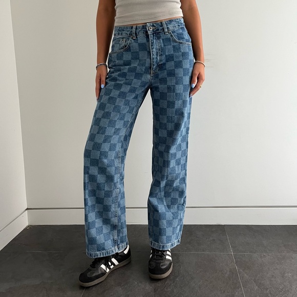 Ragged jeans, size 28 - Picture 2 of 3